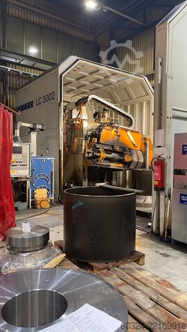 CNC gear hobbing machine LIEBHERR LC 3002