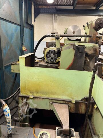 Centerless Cylindrical Grinding Machine TOS HOSTIVAR BHU 32