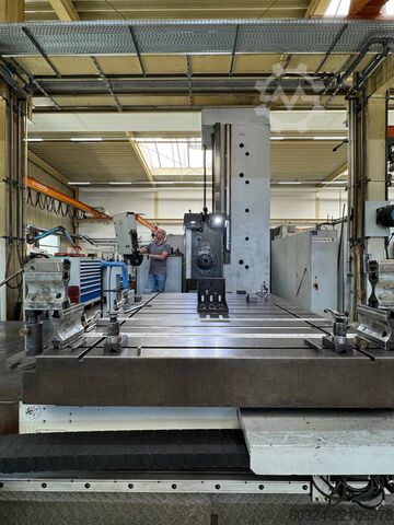 CNC - Boring Machine TOS VARNSDORF WHN 13 CNC