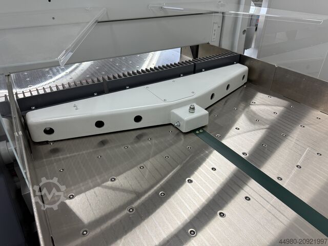 Paper cutting machine Polar 137 N Plus