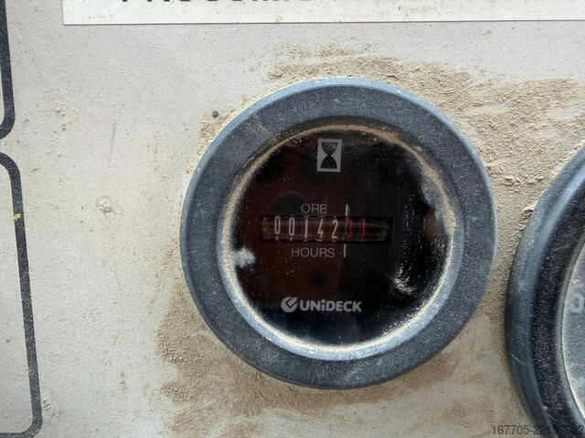 Kettenfertiger Bitelli BB 651 C