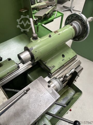 Lathe machine from a school Weiler Matador
