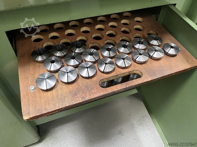 Lathe machine from a school Weiler Matador