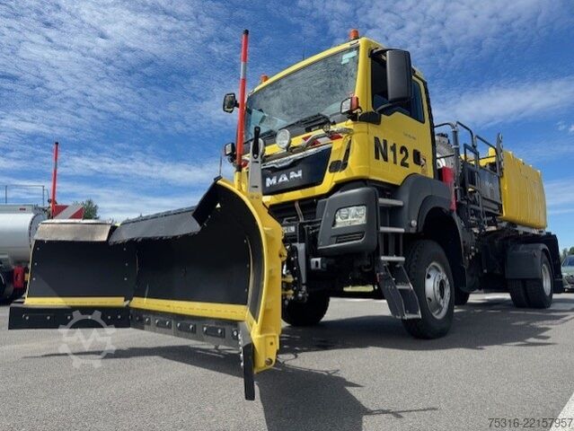 Special purpose truck MAN TGS 18.480