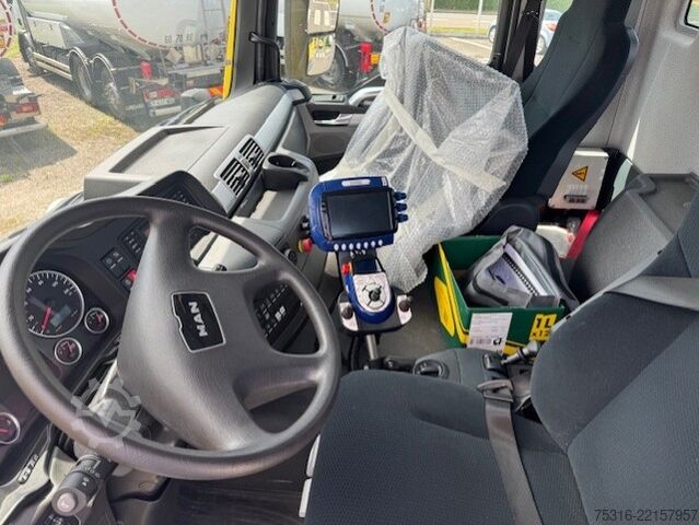 Special purpose truck MAN TGS 18.480
