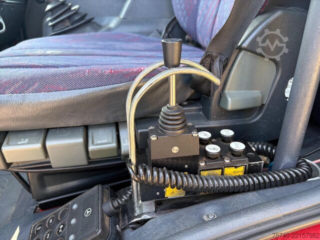 Hook arm system Mercedes-Benz Atego 1218 + HYVALIFT HAAKARM SYSTEEM + MANUAL