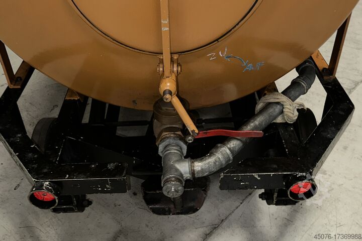 Mobile tank / water tank / liquid  