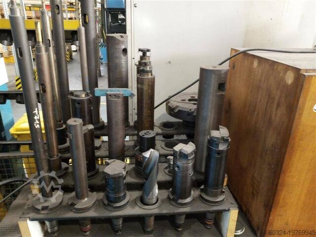 CNC Tischbohrwerk (T-Bohrwerk) TOS VARNSDORF WHNQ 13 CNC