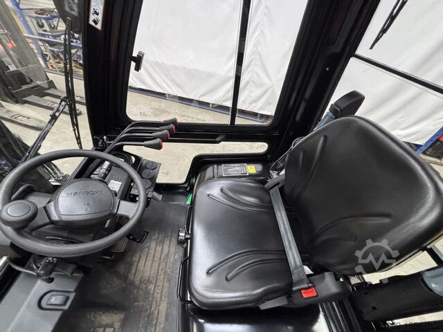 Electric 3-wheel forklift Hangcha Elektrostapler CPDS15