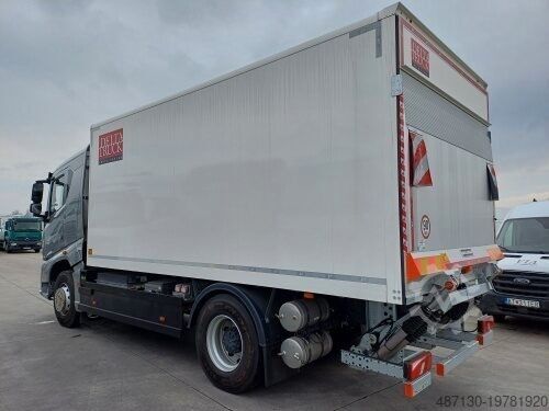 Box truck  BYD ETH8