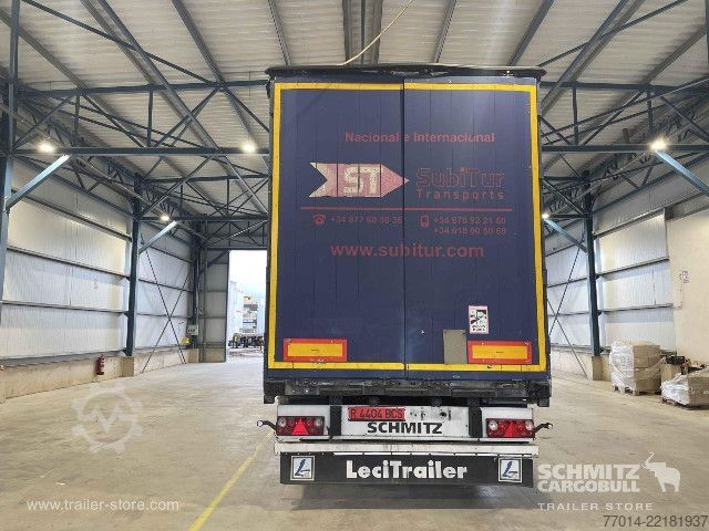 Auflieger mit Pritsche & Plane Schmitz Cargobull Curtainsider Standard