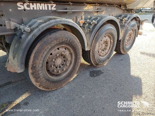 Kipper Auflieger Schmitz Cargobull Tipper Steel half pipe body
