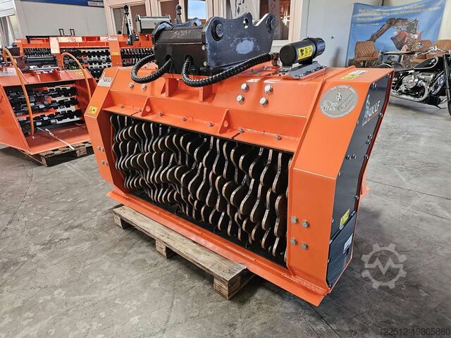 Schaufelseparatoren Wolf Technik für Baumaschinen Terra-Star TSC.153.S154