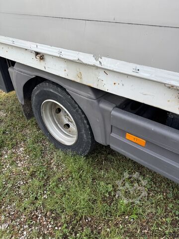 Heb- und Senkgestell für Getränketransport Mercedes-Benz Atego 815