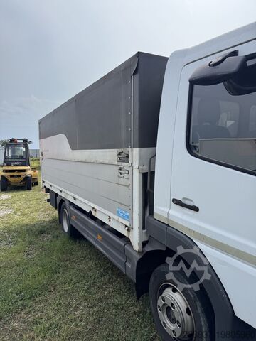 Heb- und Senkgestell für Getränketransport Mercedes-Benz Atego 815