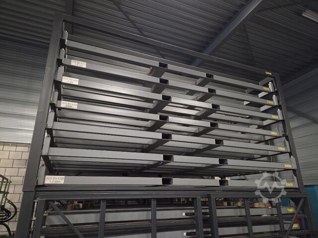Heavy-duty shelf Hakon Steel 