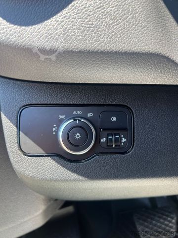 Panel van MERCEDES-BENZ Sprinter 315 LANG 9G-TR KLIMA KAMERA PDC MBUX