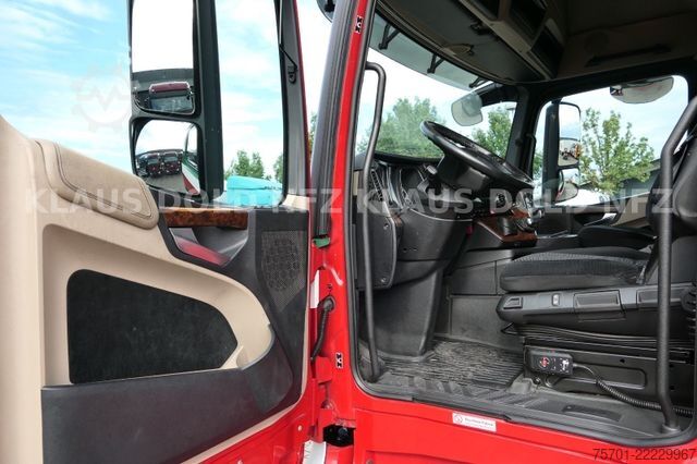 LKW mit Kofferaufbau MERCEDES-BENZ Actros 1842 Koffer Vollluft LBW Euro 6