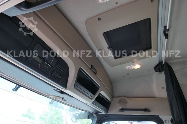 LKW mit Kofferaufbau MERCEDES-BENZ Actros 1842 Koffer Vollluft LBW Euro 6