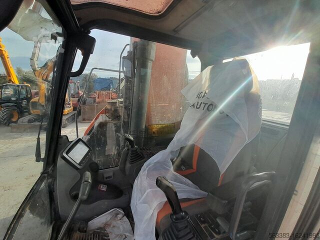 Crawler excavator Doosan DX235LCR