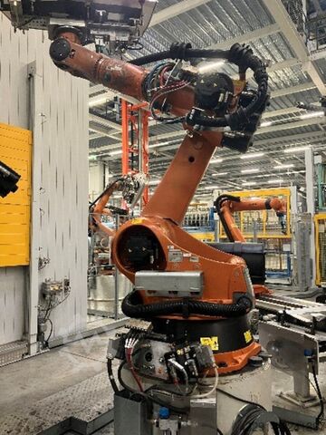 Industrieroboter KUKA KR 240 L210-2 2000