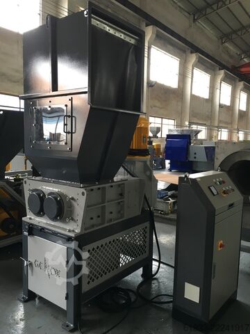 Zweiwellenzerkleinerer Genox M400