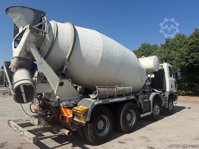 Concrete mixer truck Astra HD8 84.44