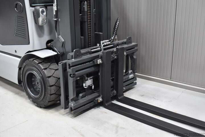 Manual stacker Still RX70-30