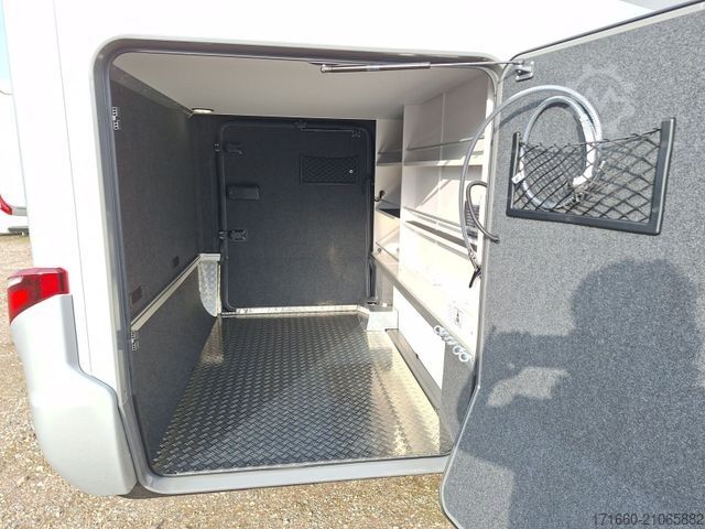 Teilintegriertes Wohnmobil HYMER/ERIBA B-Klasse MC T 680