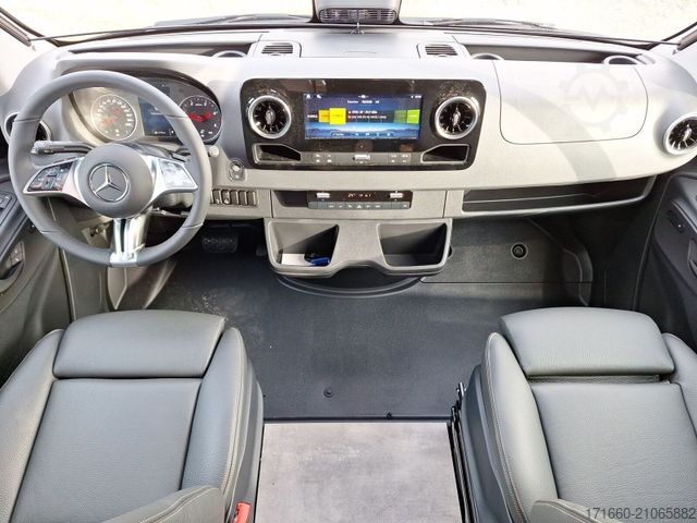 Teilintegriertes Wohnmobil HYMER/ERIBA B-Klasse MC T 680