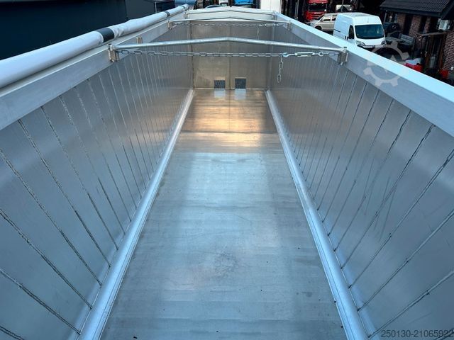 Kipper Auflieger SCHMITZ CARGOBULL S3D Getreidekipper Liftachse Rollplane*NEU* 52m³