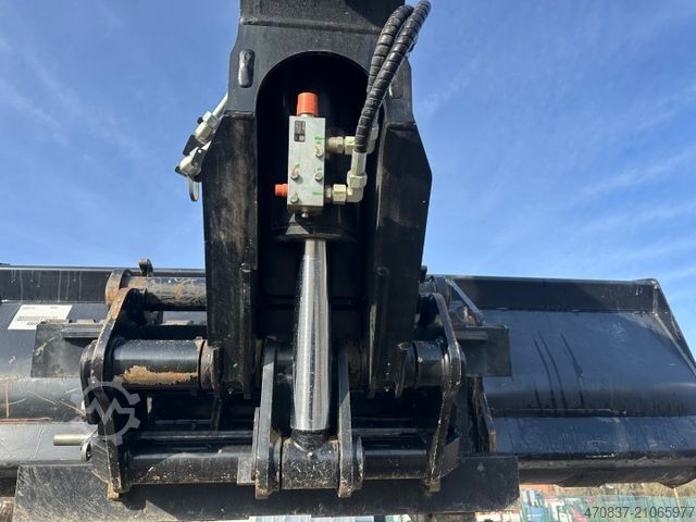 Teleskoparmstapler MANITOU MT 1440 4x4x4 / Schaufel Gabel