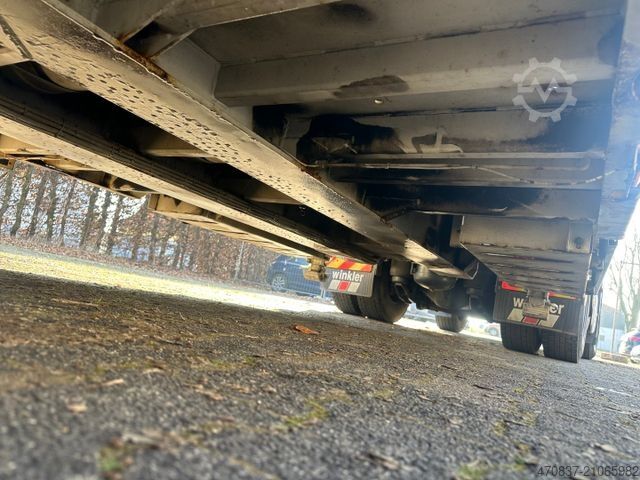 Tieflader-Sattelauflieger LANGENDORF Radmulden / Lenkachse / überfahrbare Hals