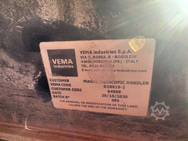 Teleskoparmstapler MAGNI Magni TH 6.10 / 4x4x4 / Funk / 6.000 kg