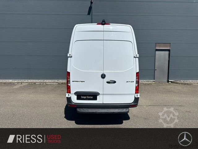 High top van MERCEDES-BENZ Sprinter 317 CDI KA/PRO/MAXI/L3H2/MBUX/KAMERA/AU