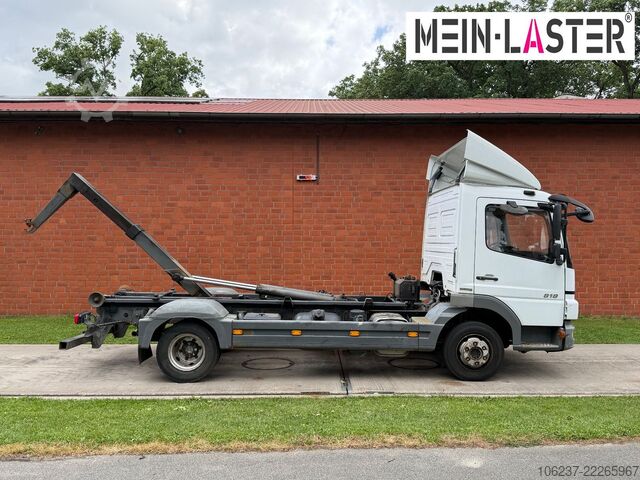 Tipper van MERCEDES-BENZ 818 Abroller City Container