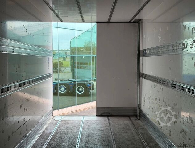 Reefer semitrailer Sor SP71-SR2FR 2-AS STUURAS 270 CM HOOG 250 CM B