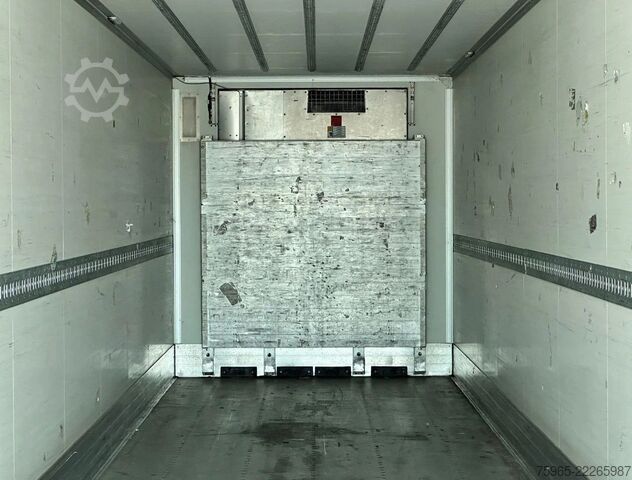 Reefer semitrailer KÖGEL S24-4 THERMO KING SLXi 300 LIFT AXLE 1340x250x27