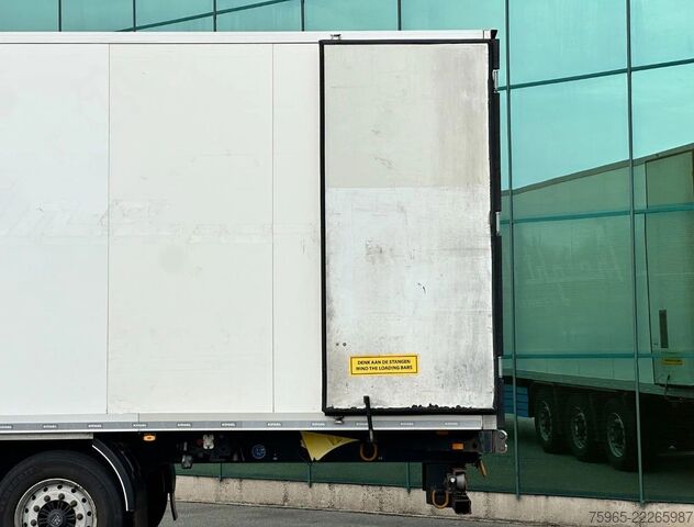 Reefer semitrailer KÖGEL S24-4 THERMO KING SLXi 300 LIFT AXLE 1340x250x27