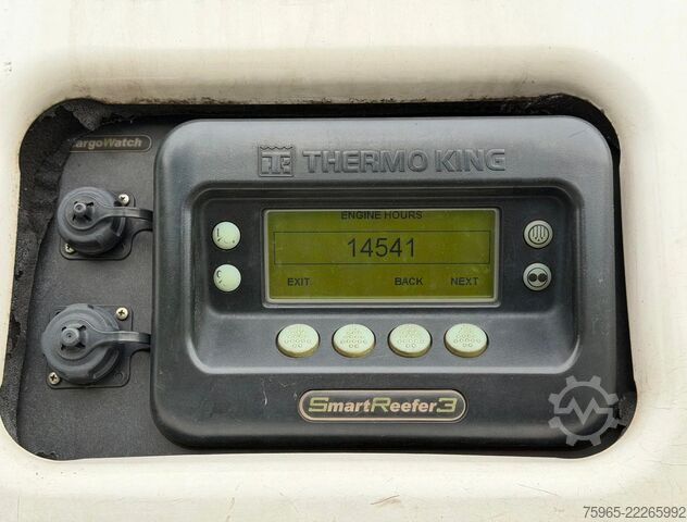 Reefer semitrailer SCHMITZ CARGOBULL SCB*S3B THERMO KING SLXe 300 DHOLLANDIA TAIL LIF