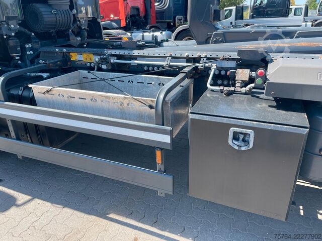 Roll-off tipper truck DAF CF 530 / Meiller RS 21.65 mit Funk / 6x4