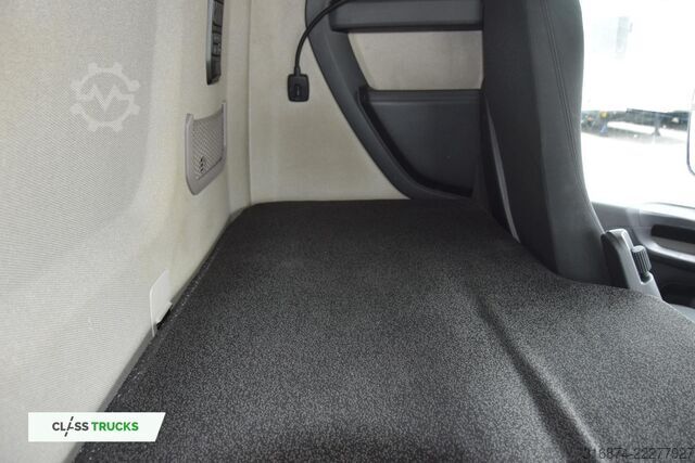 Standard tractor unit SCANIA R460 CR20H  ACC ADAS Package