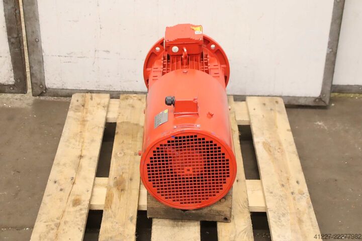 Elektromotor 7,5 kW 2925 U/min EMK KAE2A132S2-2B14BE3K  EMK-10149
