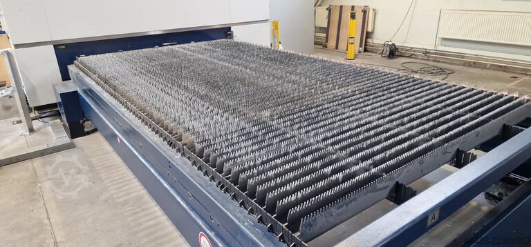 Laser cutting machine Trumpf TruLaser 3040