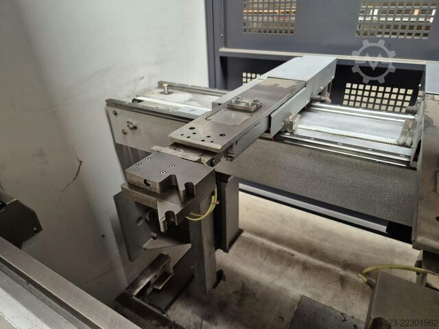 Press brake LVD DYNA CELL 40/15 EFL