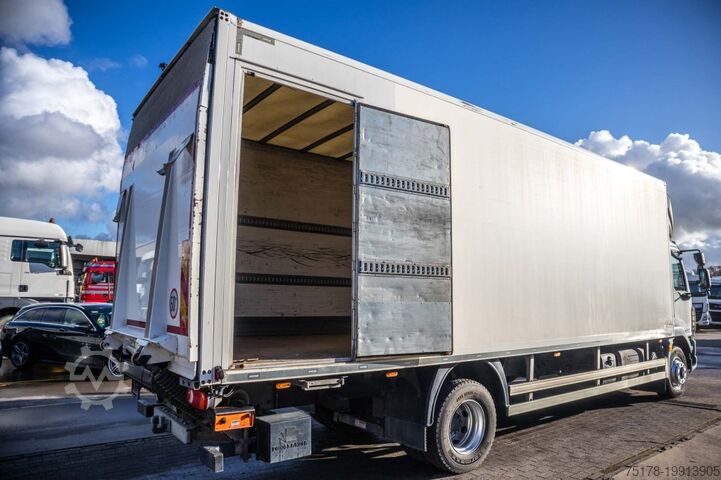 Box body DAF LF 220(16t)+DHOLLANDIA