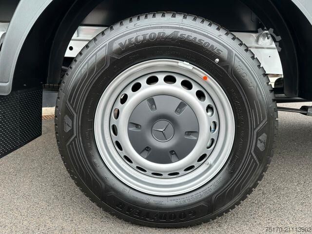 Pritschenwagen Doppelkabine Mercedes-Benz Sprinter 317 CDI 3665 9G DoKa AHK Klima