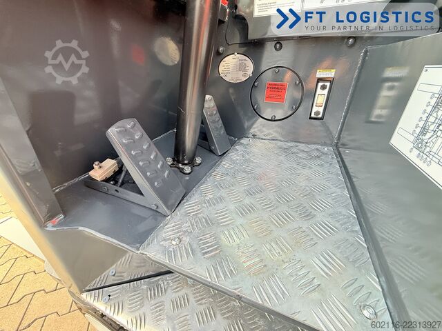 4-way forklift Combilift CB3000 DIESEL FULL CABIN TRIPLEX 6550