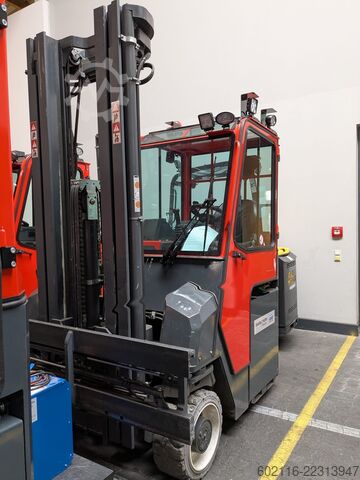 4-way forklift Combilift CBE4000 TRIPLEX 6500 FULL CABIN FREE LIF