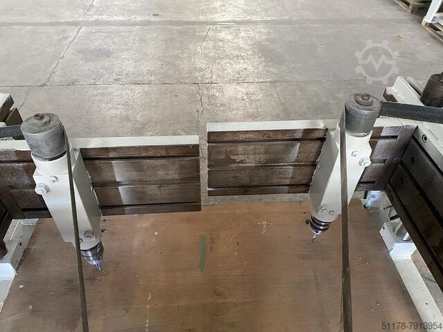 4-spindle adjustable vertical drilling machine, Camam brand Camam 